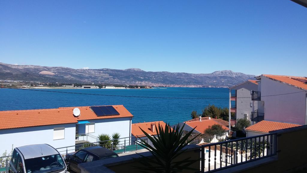 Apartment Karmen Trogir Chambre photo